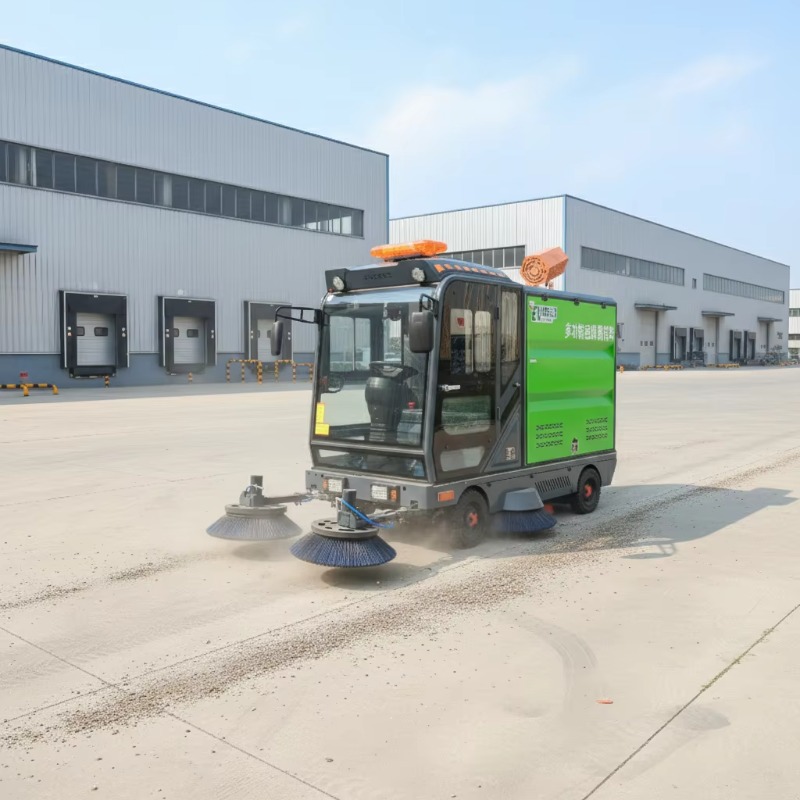 Heavy Equipment Manufacturers - Macchina Spazzatrice e Pulitrice Stradale Personalizzata