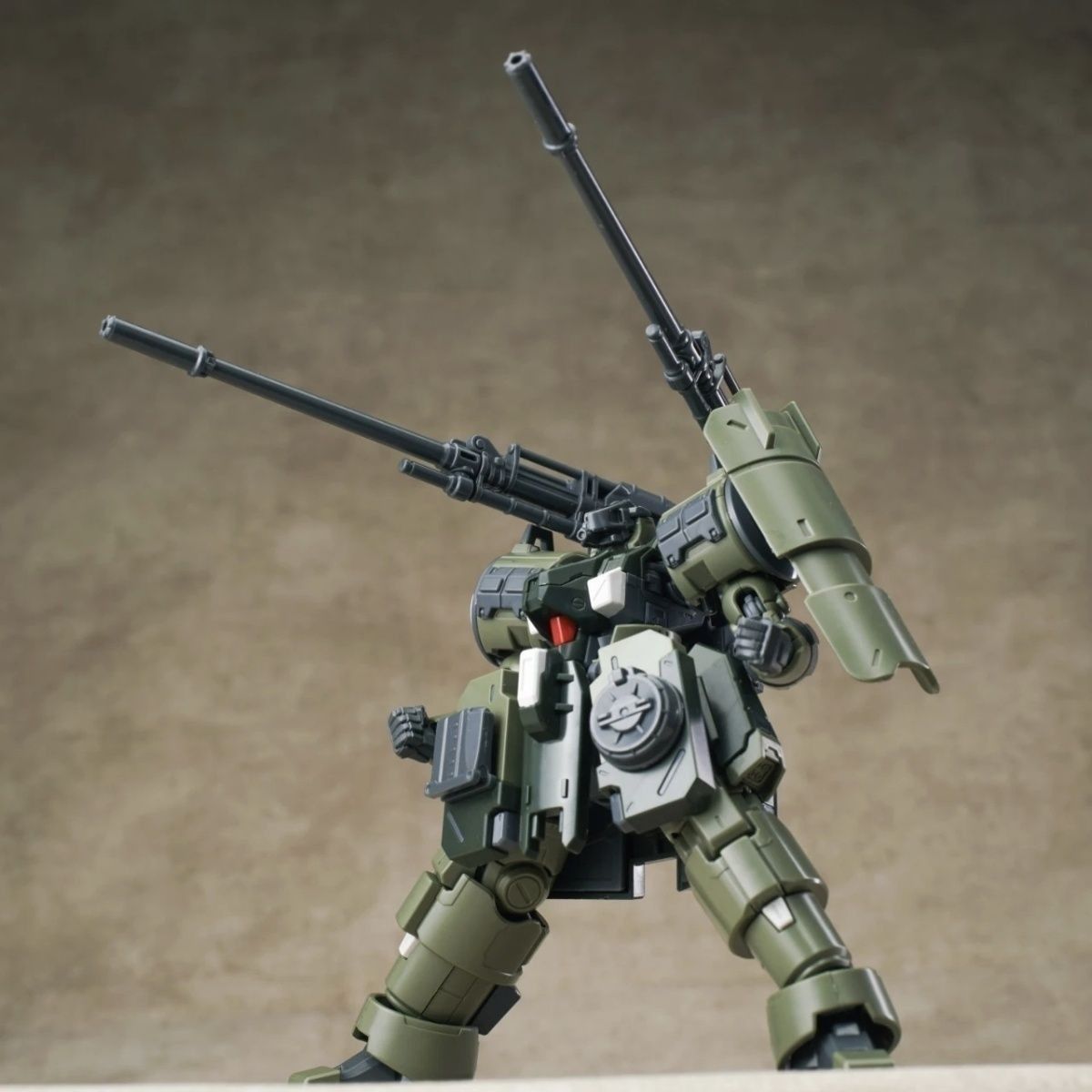 Sheik Mainland ZAROV C1 1/144  - Heavy Equipment Manufacturers recensione e prezzo