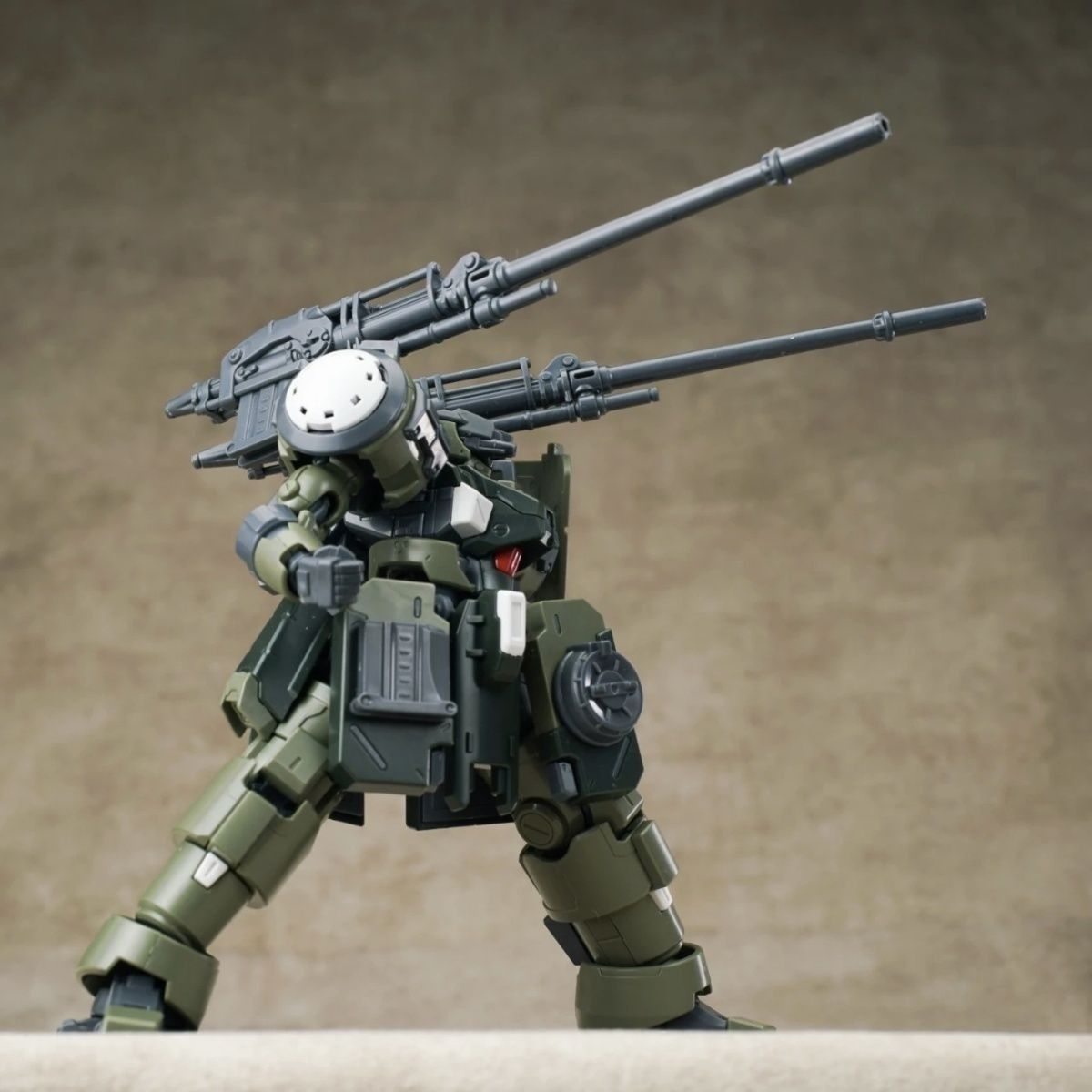 Sheik Mainland ZAROV C1 1/144  - Heavy Equipment Manufacturers recensione e prezzo