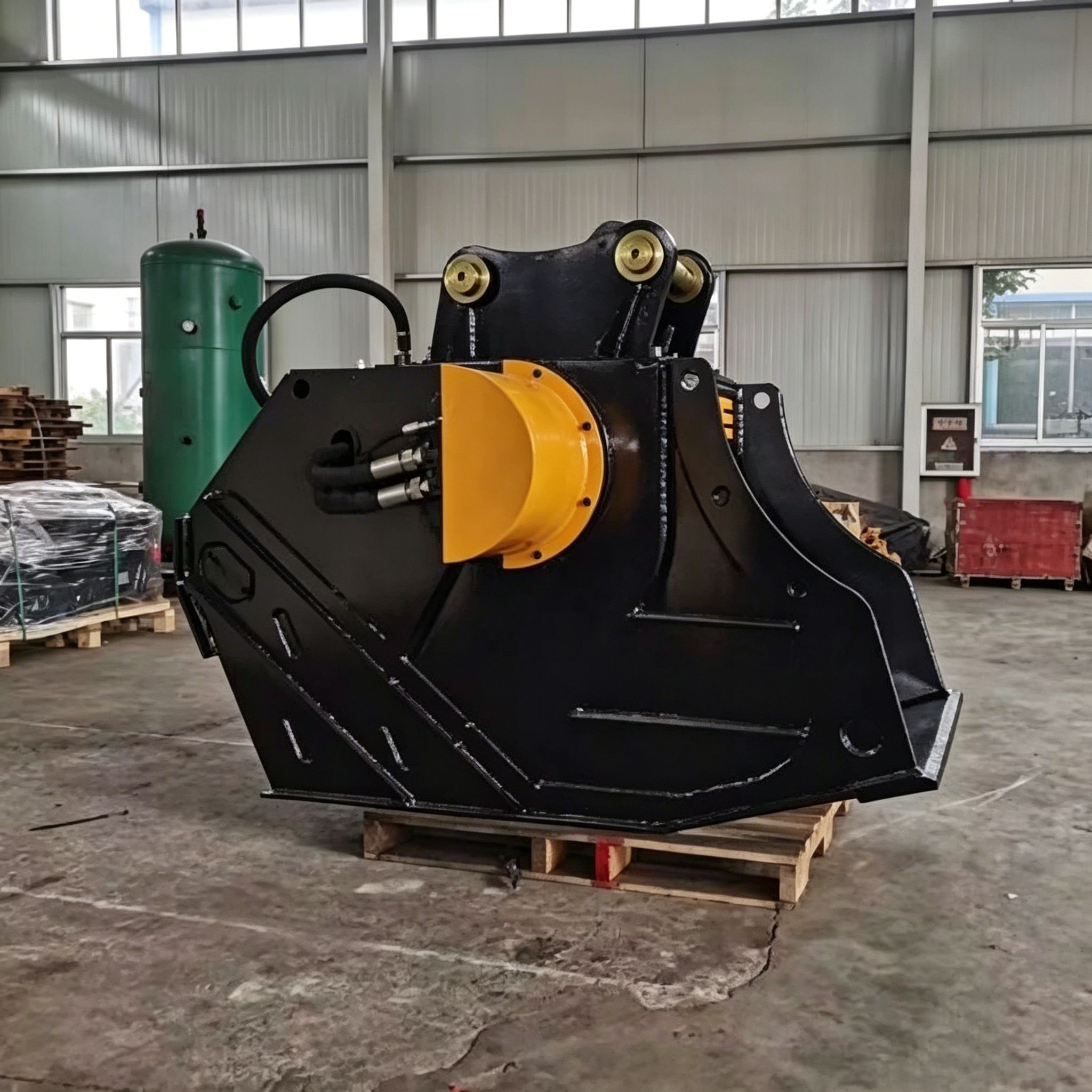Benna Frantumatrice Idraulica  - Heavy Equipment With Bucket recensione e prezzo