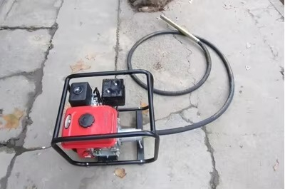 Macchina vibrante per calcestr - Concrete Vibrator recensione e prezzo