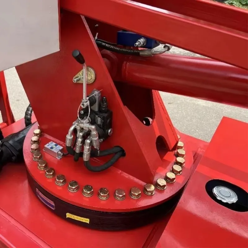 Piattaforma Elevatrice Compatt - Compact Crawler Boom Lift recensione e prezzo