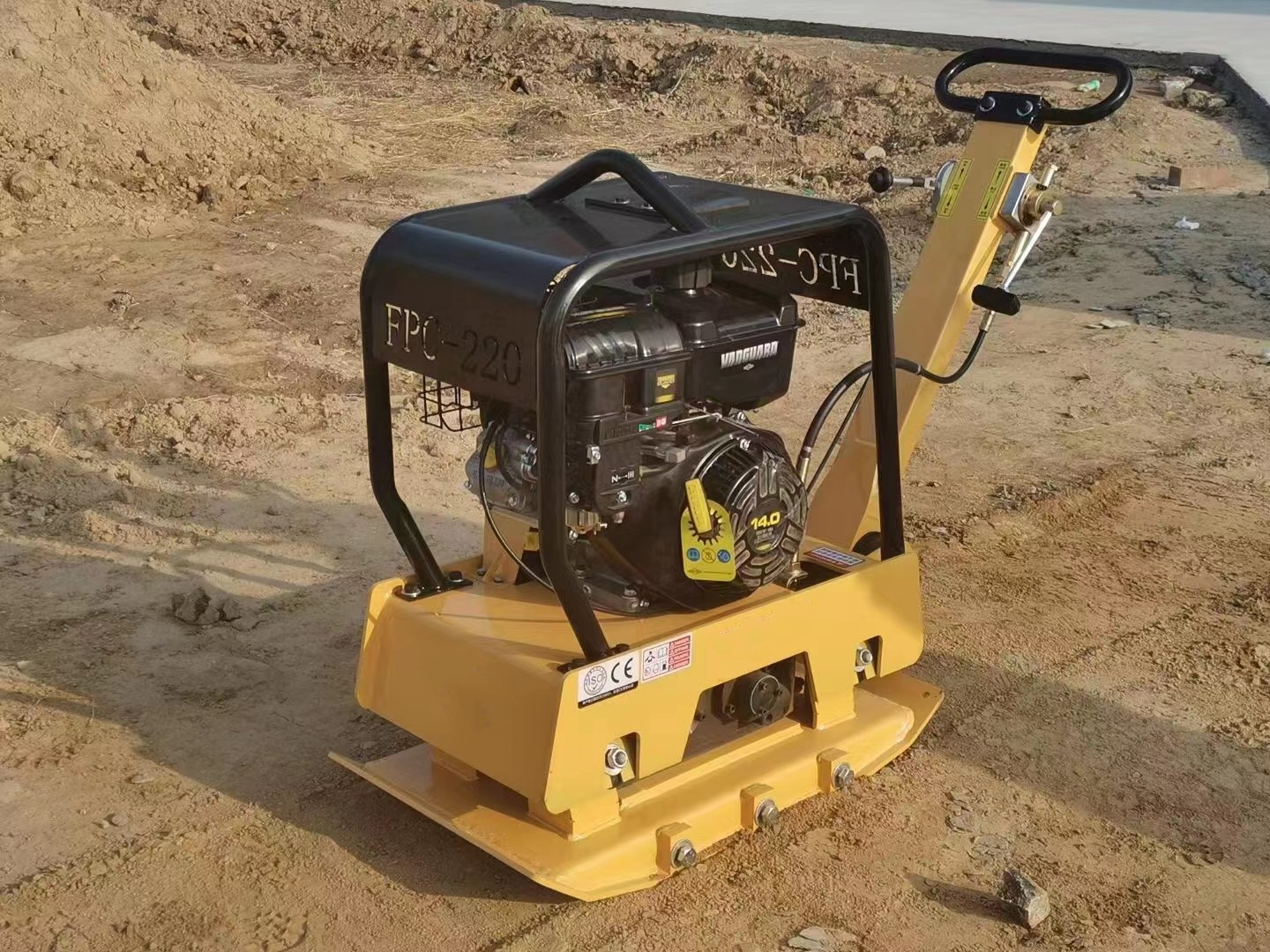 Compattatore per piastra vibra - Plate Compactor Vibrator recensione e prezzo