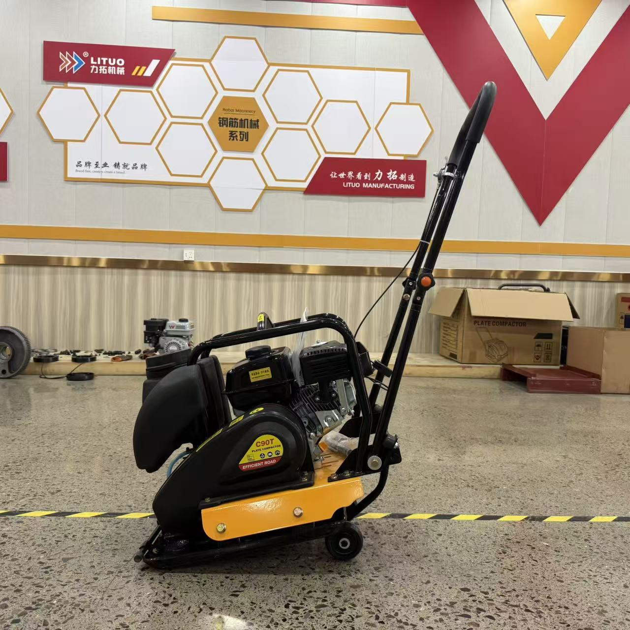 Compattatore per piastra vibra - Plate Compactor Vibrator recensione e prezzo